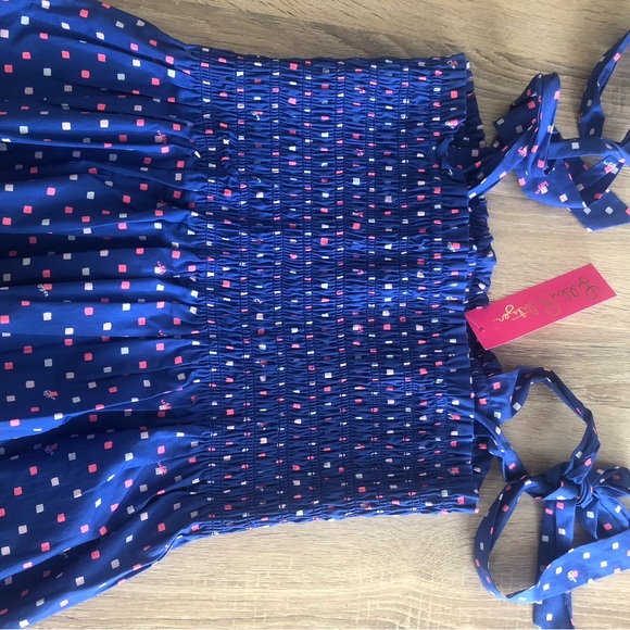 Lily Pulitzer Rivera Smocked Top size large NWT - Picture 2 of 5